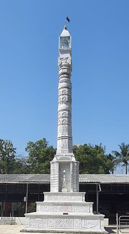 Pattharkari Marble Manasthamb Pillar - Sacred Jain Temple Column with Traditional Stone Work